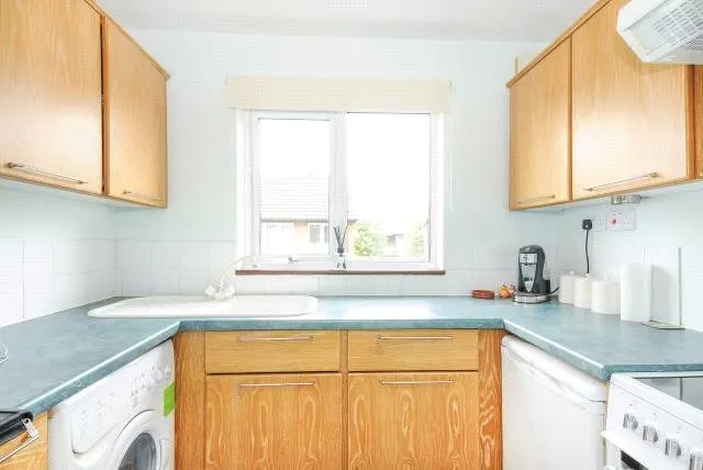 Saleby Close, Lower Earley, RG6, photo 2