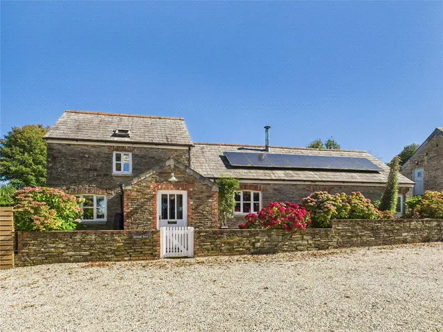 Tredinnick Road, St. Mabyn, PL30, photo 1