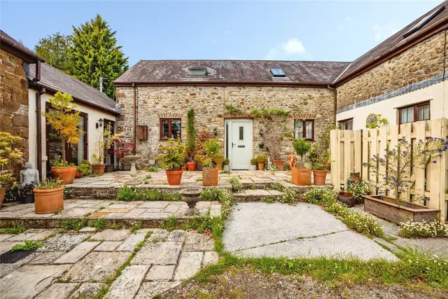 Broad Oak, Llandeilo, SA32, photo 2