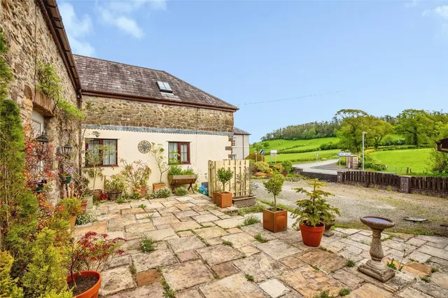 Broad Oak, Llandeilo, SA32, photo 3
