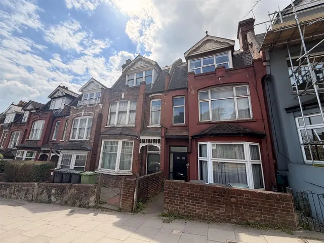 Muswell Hill, London N10 3PN, photo 1