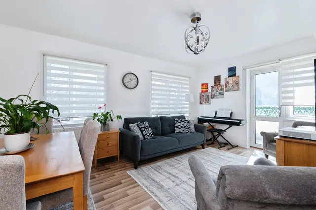 Moore Avenue, BOURNEMOUTH, photo 1