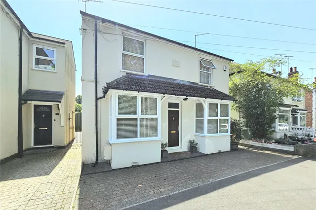 Portesbery Road, Camberley, Surrey, GU15 3TA, photo 1