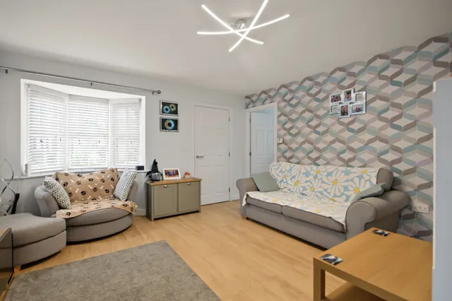 Chelford Road, Eccleston, WA10, photo 3