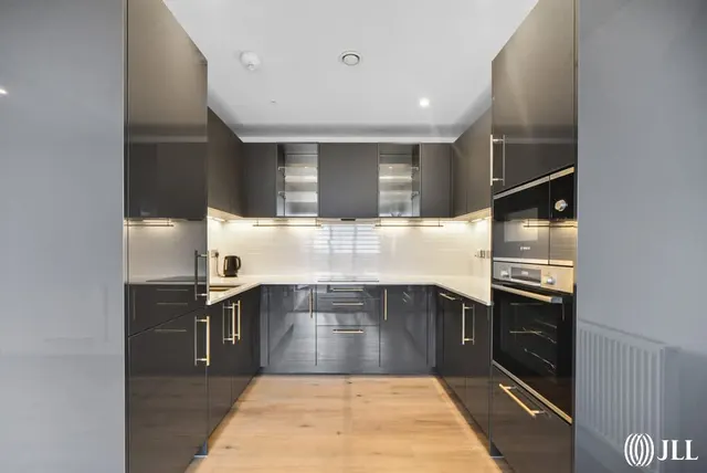 Mary Neuner Road, Crouch End, N8, photo 3