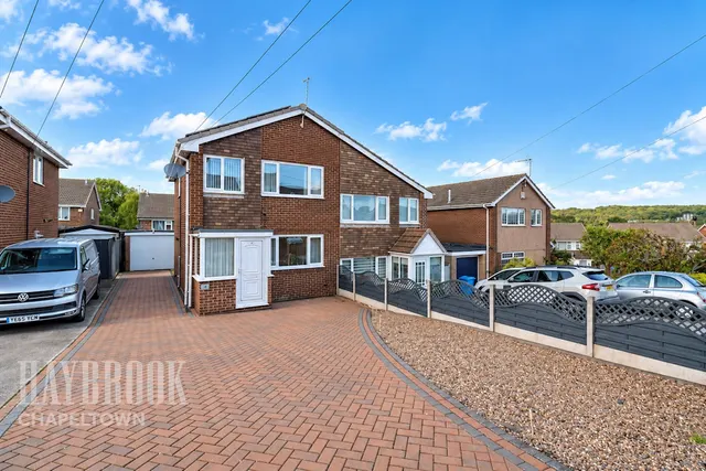 Slaidburn Avenue, Chapeltown, photo 1