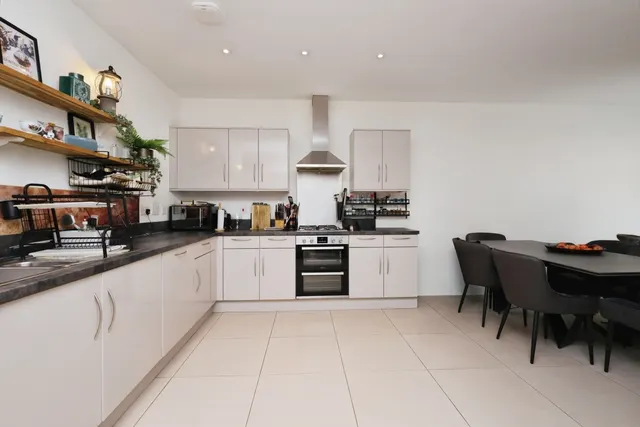 Millennium Way, Heathfield, TN21, photo 2