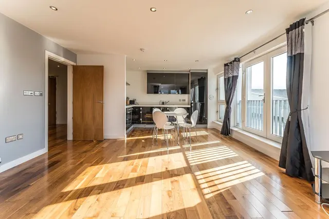 Kimmerghame Drive, Edinburgh, EH4, photo 1