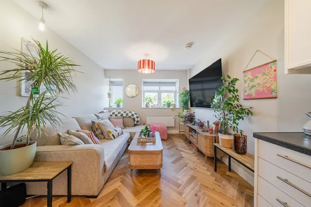 West Barnes Lane, New Malden, KT3, photo 1