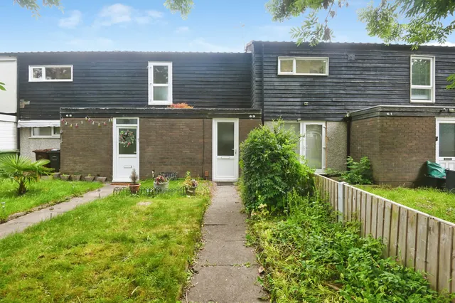 Gloucester Way, Birmingham, B37, photo 1