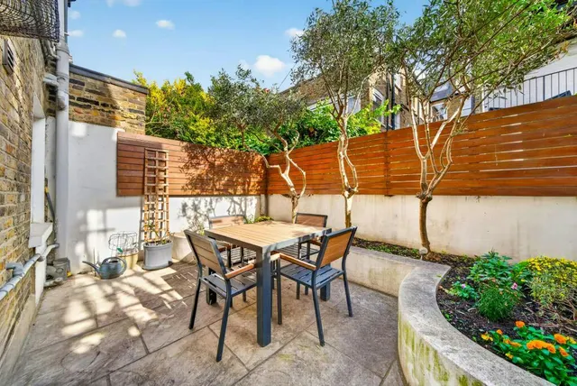 Ingelow Road, Battersea, SW8, photo 3