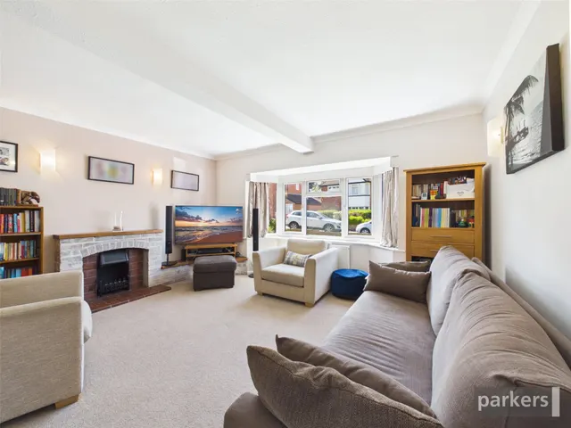 Eastcourt Avenue, Earley, RG6, photo 2