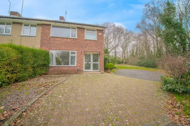 Steele Close, Chandler's Ford, Eastleigh, SO53 3AA, photo 1