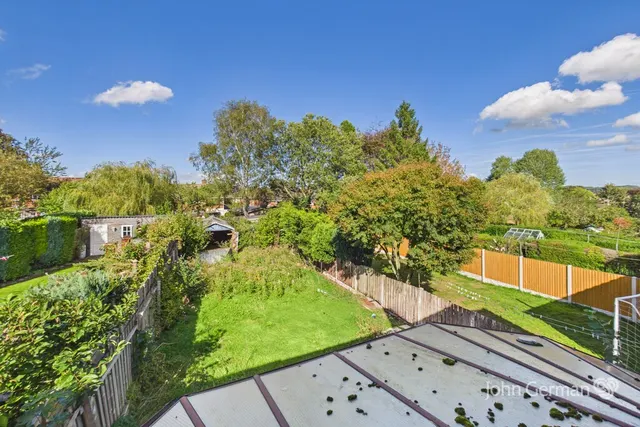 Mosley Drive, Uttoxeter, photo 2