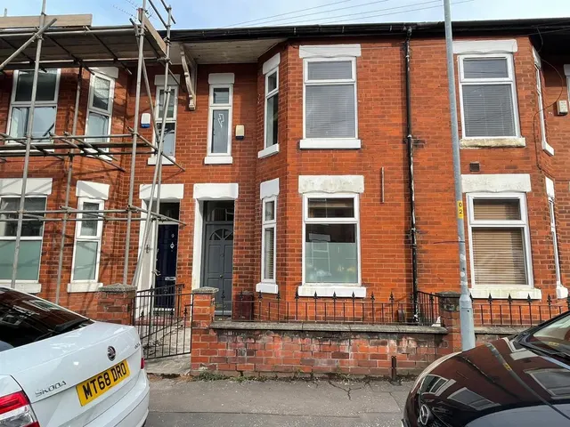 Standish Road, Fallowfield, M14, photo 1