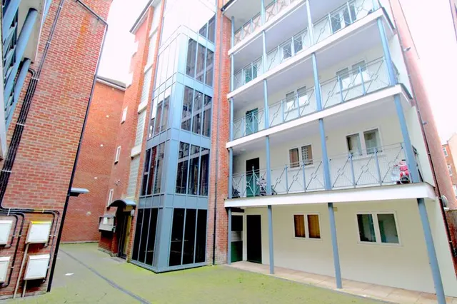 John Street, Luton, LU1, photo 1