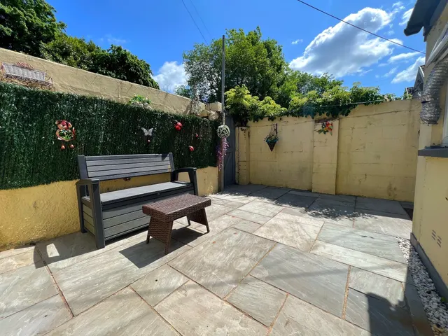 Middle Street, Pontypridd, CF37, photo 2