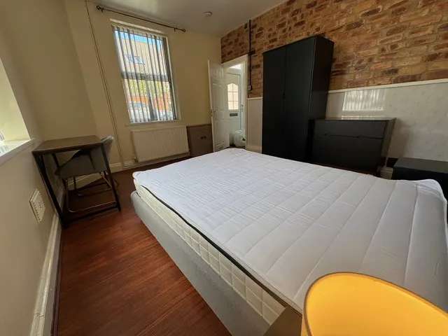 Photo 2 — Enderley Street (3BED), Newcastle-under-Lyme, ST5