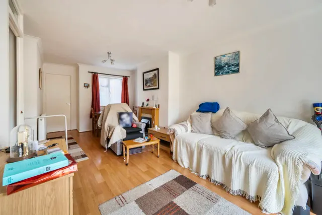 Photo 2 — Coverdale, Heelands, Milton Keynes, Buckinghamshire, MK13 7LZ
