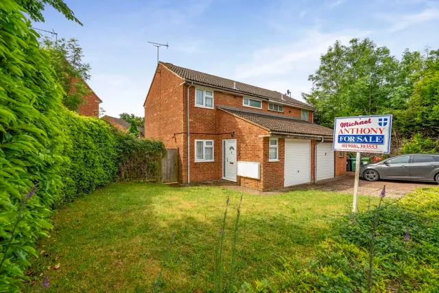 Coverdale, Heelands, Milton Keynes, Buckinghamshire, MK13 7LZ, photo 1