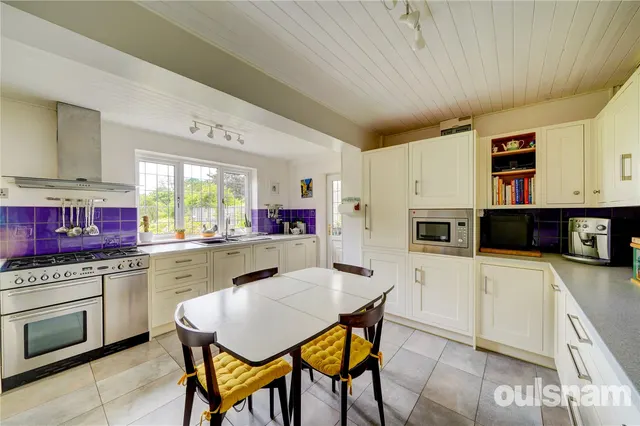 Photo 3 — Tagwell Road, Droitwich, Worcestershire, WR9 7AQ