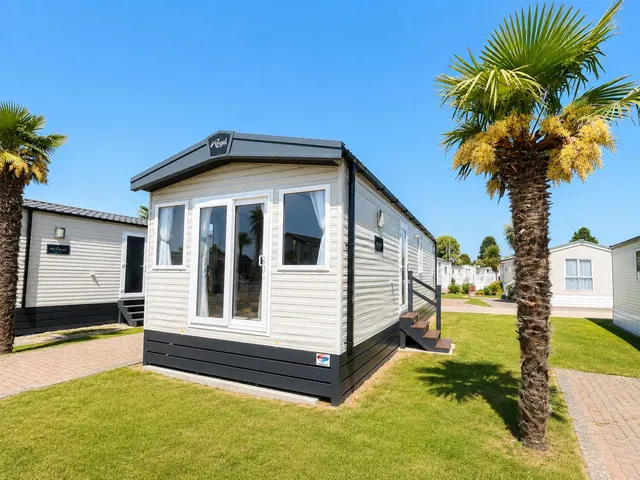 Monkton Street, Ramsgate, Kent, CT12 4JG, photo 1