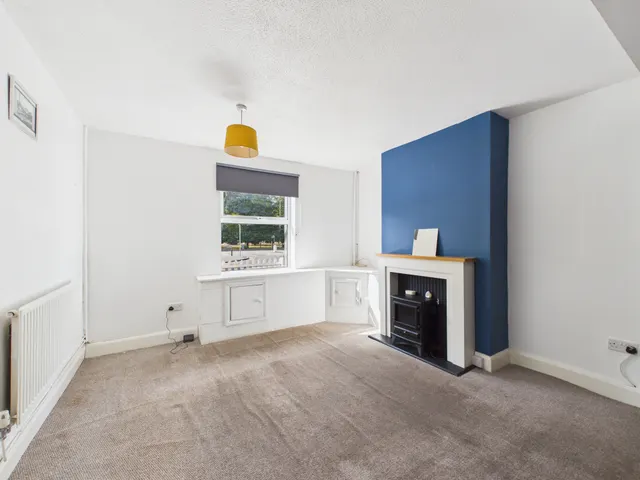 Photo 2 — Midland Road, Gloucester, GL1 4UQ