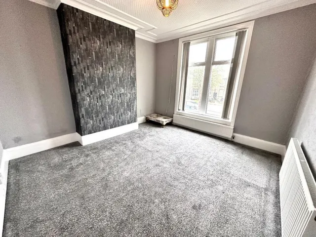 Heaton Road, Paddock, HD1, photo 3