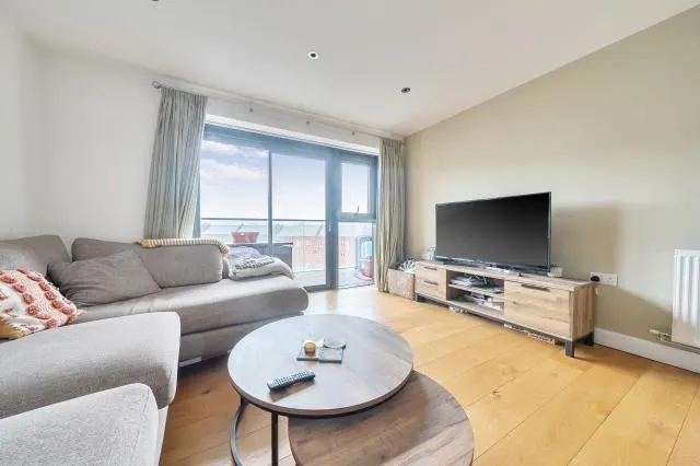 Chatham House, Newbury, RG14, photo 2