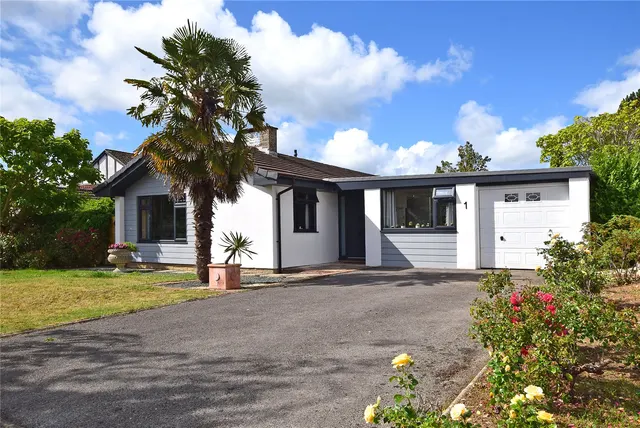 Springfields, Colyford, Colyton, Devon, EX24 6RD, photo 1