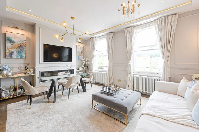 Flat E, 25-26 Tadema Road, London, photo 1
