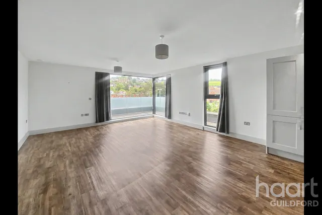 Denzil Road, Guildford, GU2, photo 3
