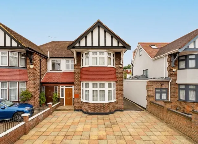 Chamberlayne Road, Kensal RIse, NW10, photo 1
