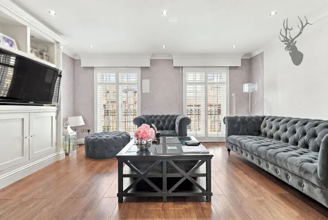 Buckhurst Hill, IG9, photo 2
