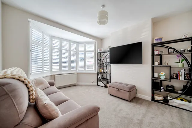Photo 2 — Dunkery Road, SE9