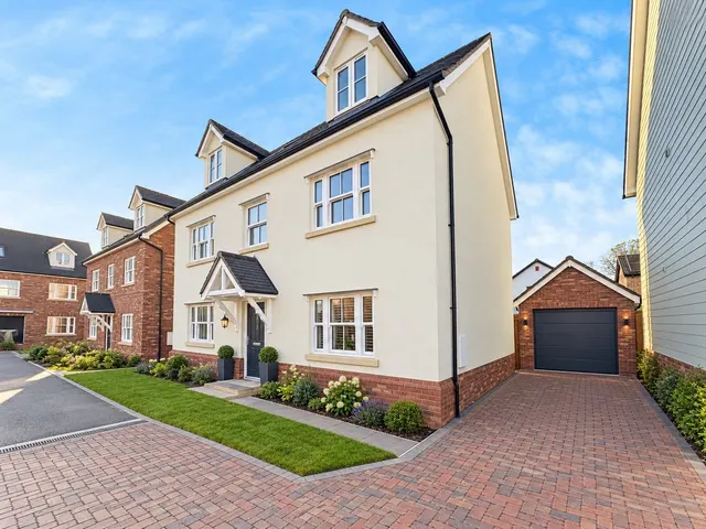 Hatfield Road, Witham, CM8, photo 1