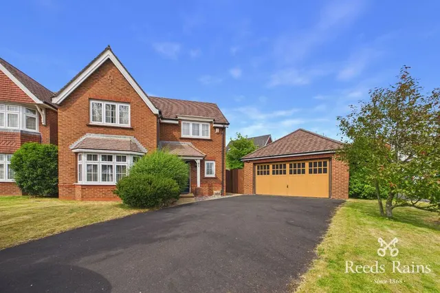 Main Street, Buckshaw Village, PR7, photo 1