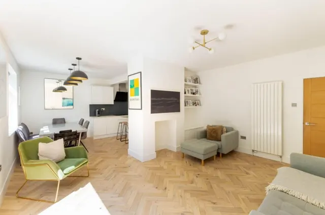 Dudley Road, Queens Park, NW6, photo 1