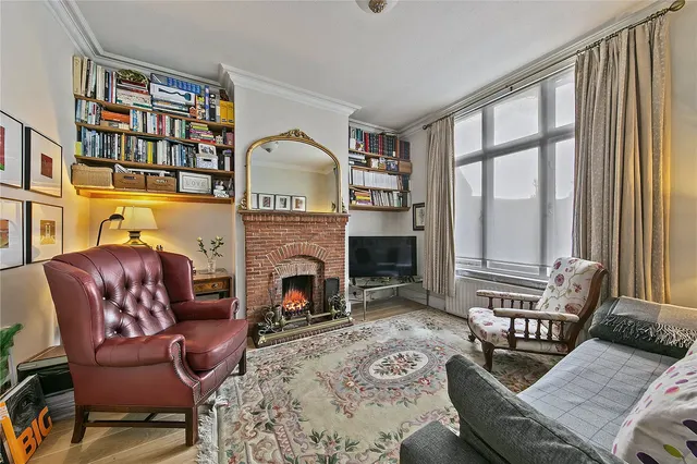 Photo 3 — Waldegrave Road, Strawberry hill, TW1