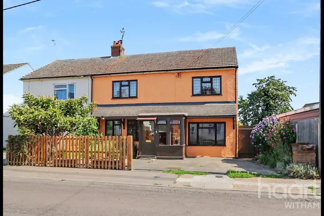 Oak Road, Heybridge, CM9, photo 1