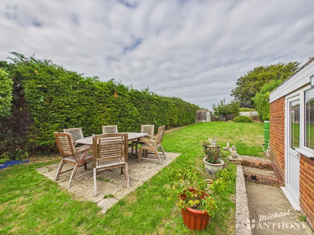 Upton Road, Upton, HP17, photo 3