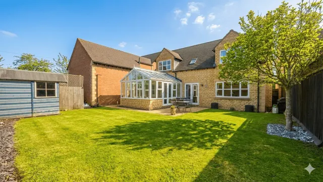 Photo 3 — Amberley Slope, Werrington, Peterborough, PE4