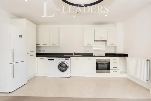 Lilywhite Drive, Cambridge, CB4, photo 3