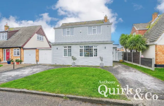 Dalen Avenue, Canvey Island, SS8, photo 1