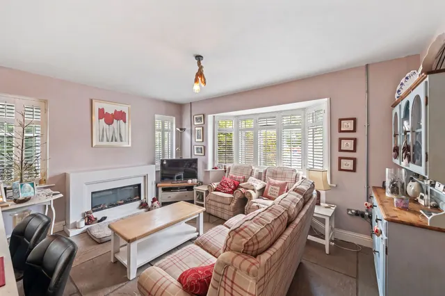Helsby, Frodsham, photo 2