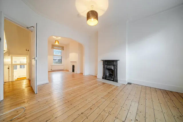 Fingal Street, SE10, photo 1