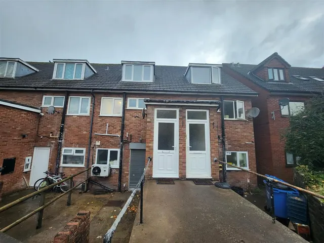 Hams Road, Lydney, GL15, photo 1