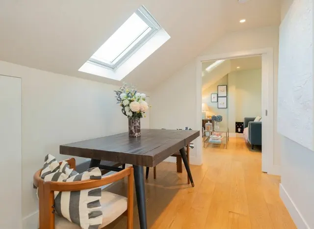 Photo 3 — Rostrevor Road, Fulham, SW6