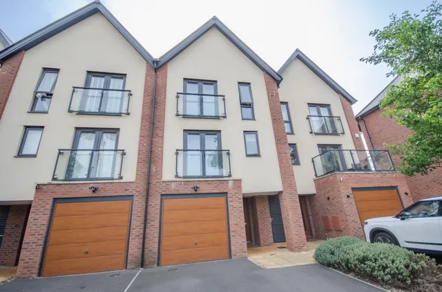 Mustoe Road, Frenchay, BS16, photo 1