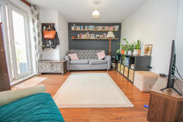Gladwin Way, Harlow, CM20, photo 2
